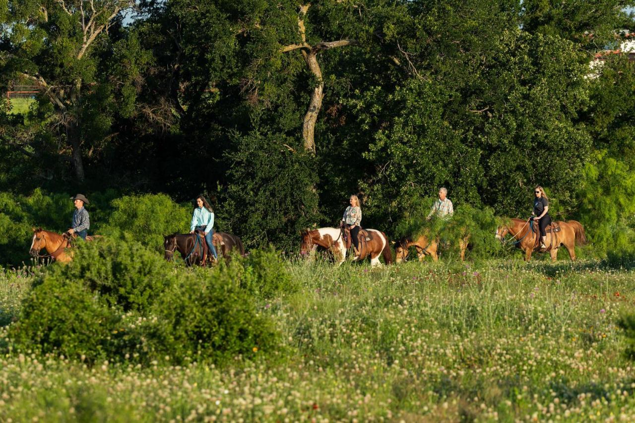 Wildcatter Ranch And Resort Graham ภายนอก รูปภาพ