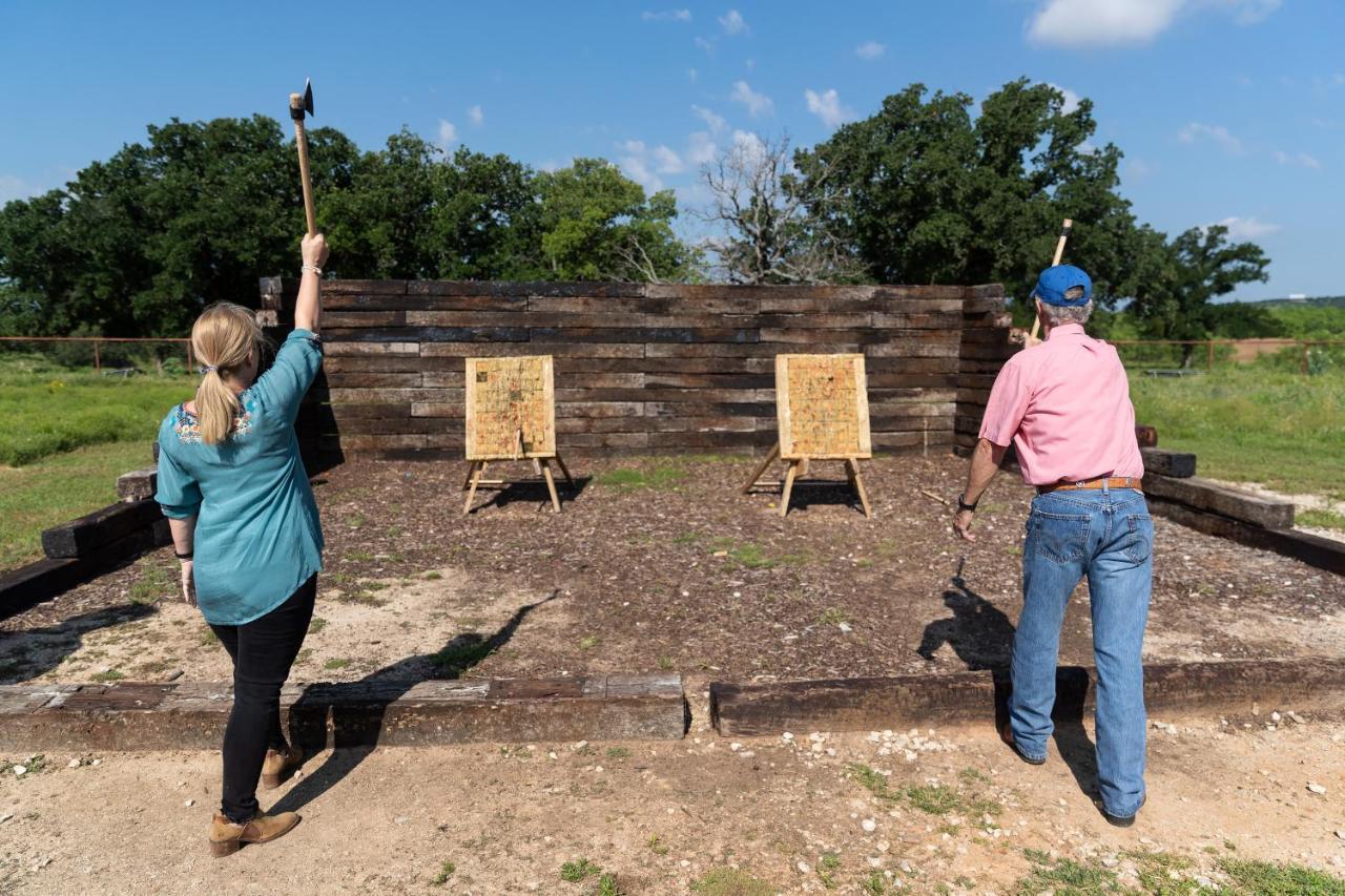 Wildcatter Ranch And Resort Graham ภายนอก รูปภาพ