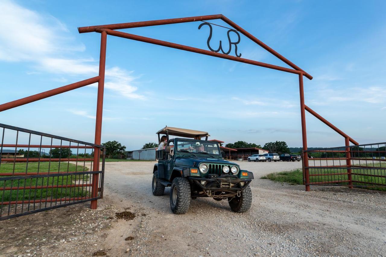 Wildcatter Ranch And Resort Graham ภายนอก รูปภาพ