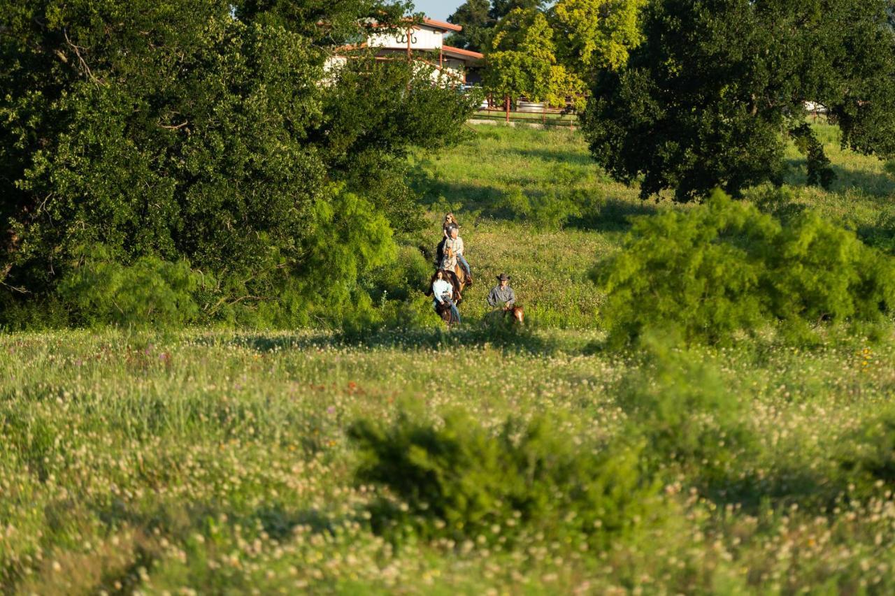 Wildcatter Ranch And Resort Graham ภายนอก รูปภาพ